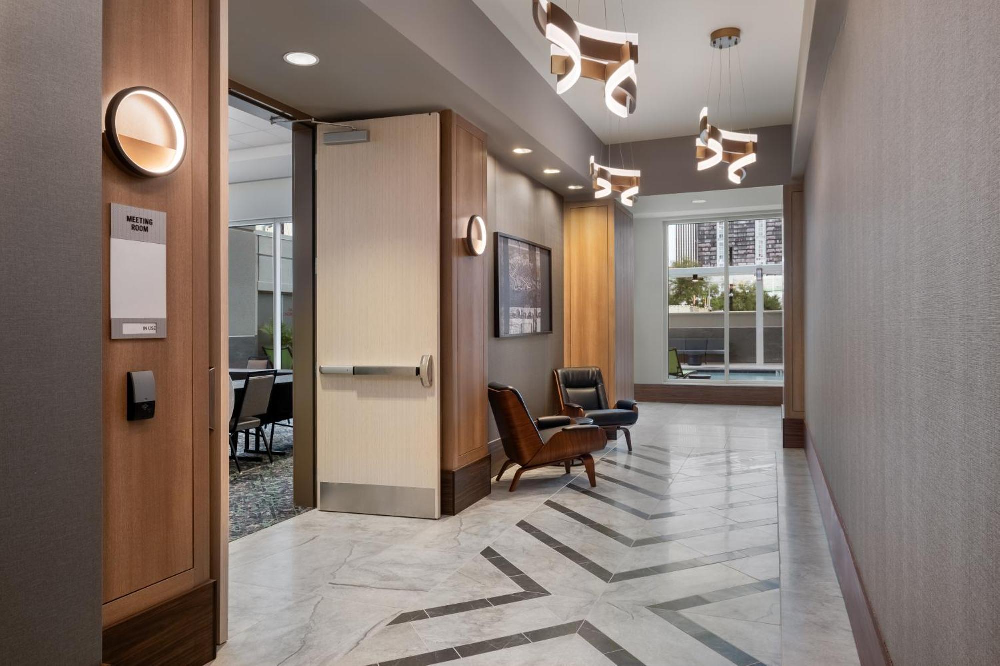 Home2 Suites By Hilton Houston Downtown Convention Center Εξωτερικό φωτογραφία